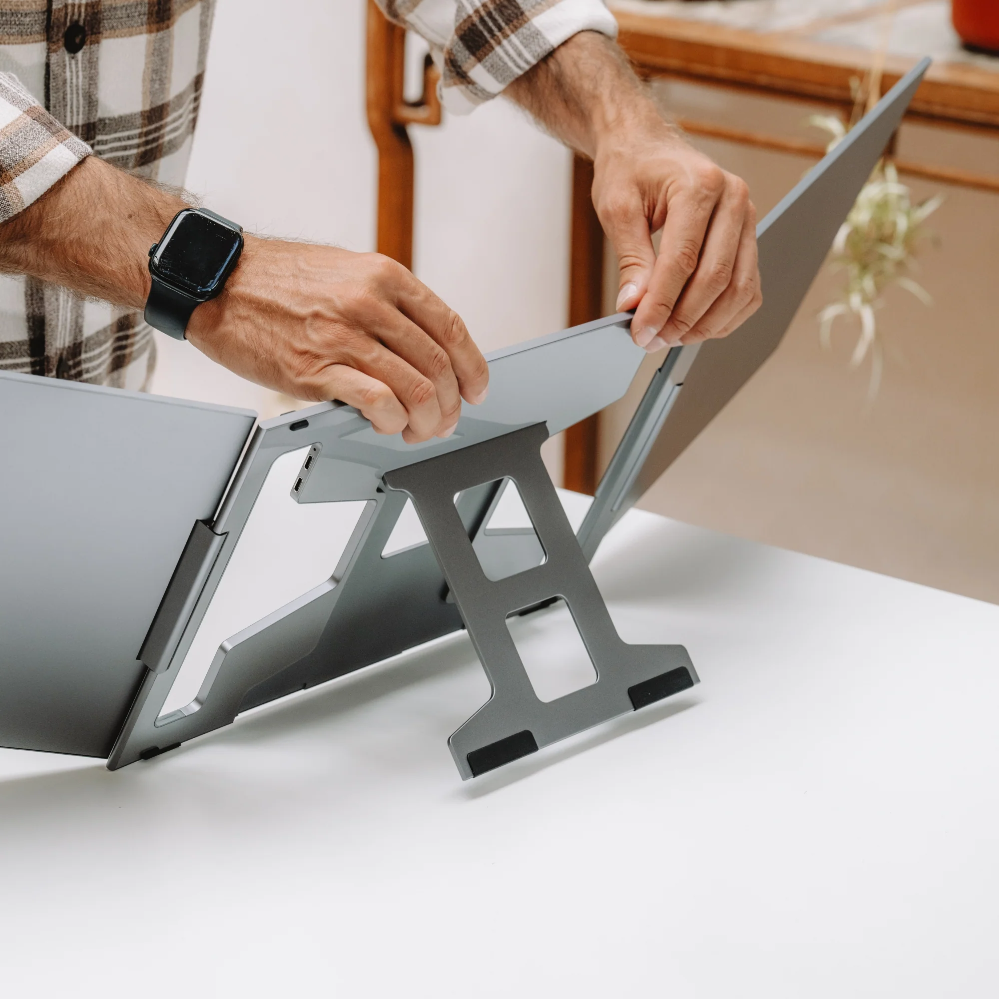 Dual Boost Pro Max 15.6" (Gen 4) - Image 19